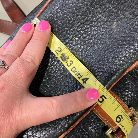 Vintage Dooney & Bourke navy & tan‎ leather AWL sling bag bucket bag - Picture 16 of 17